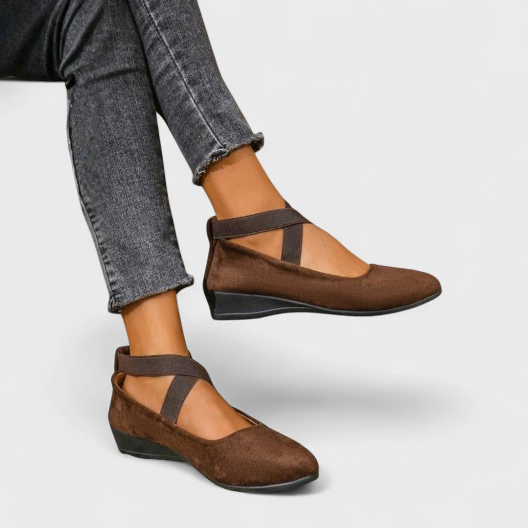 Lorie - Scarpe slip-on con tacco chiuso e comode