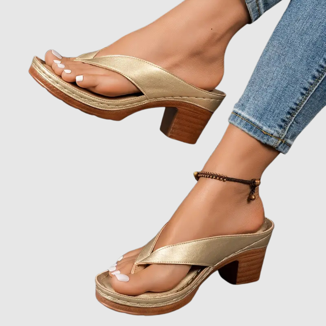 Nina™ | Sandali comodi con tacco